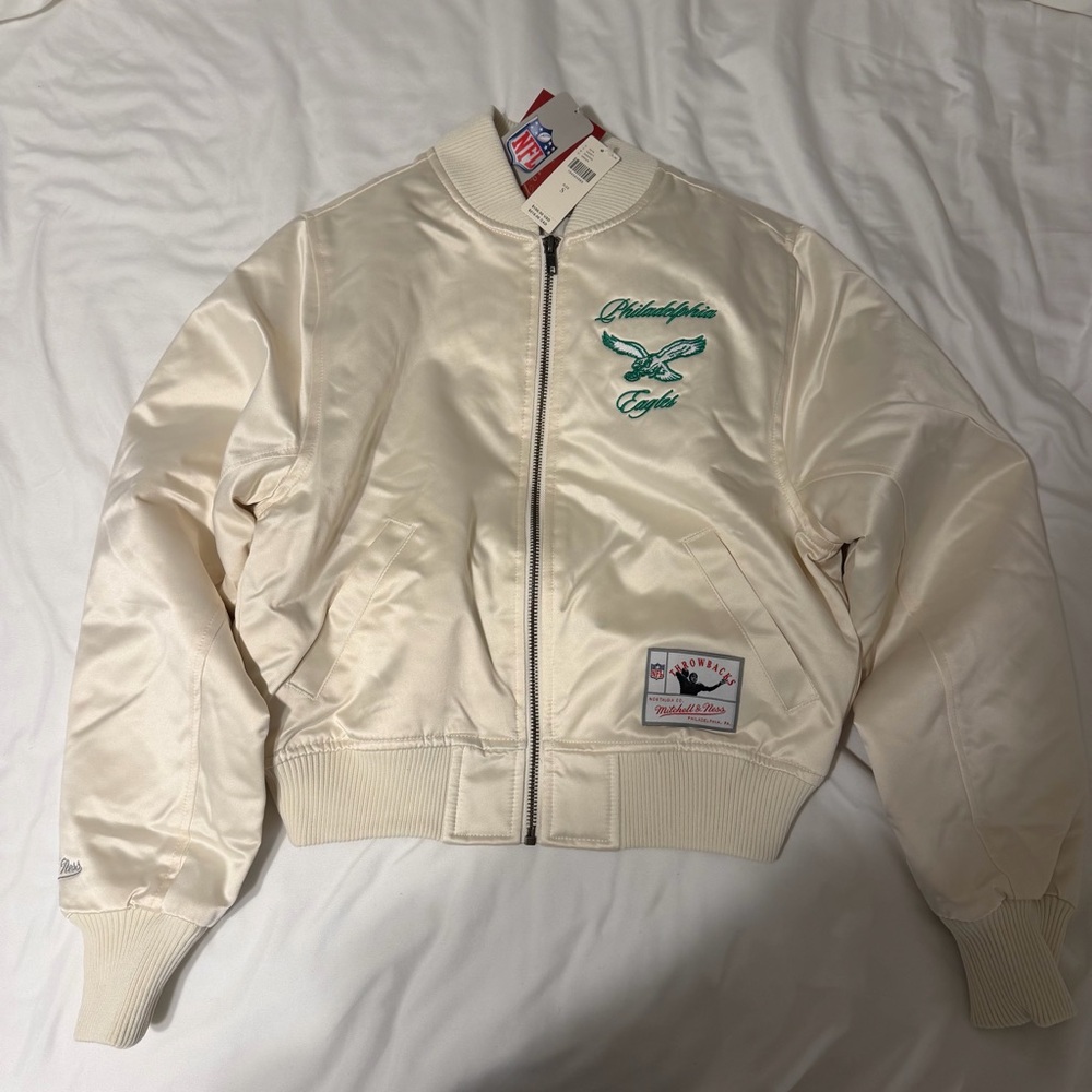 Mitchell & Ness NFL Crop Bomber Jacket Philadelphia Eagles NWT - Picture 4 of 12